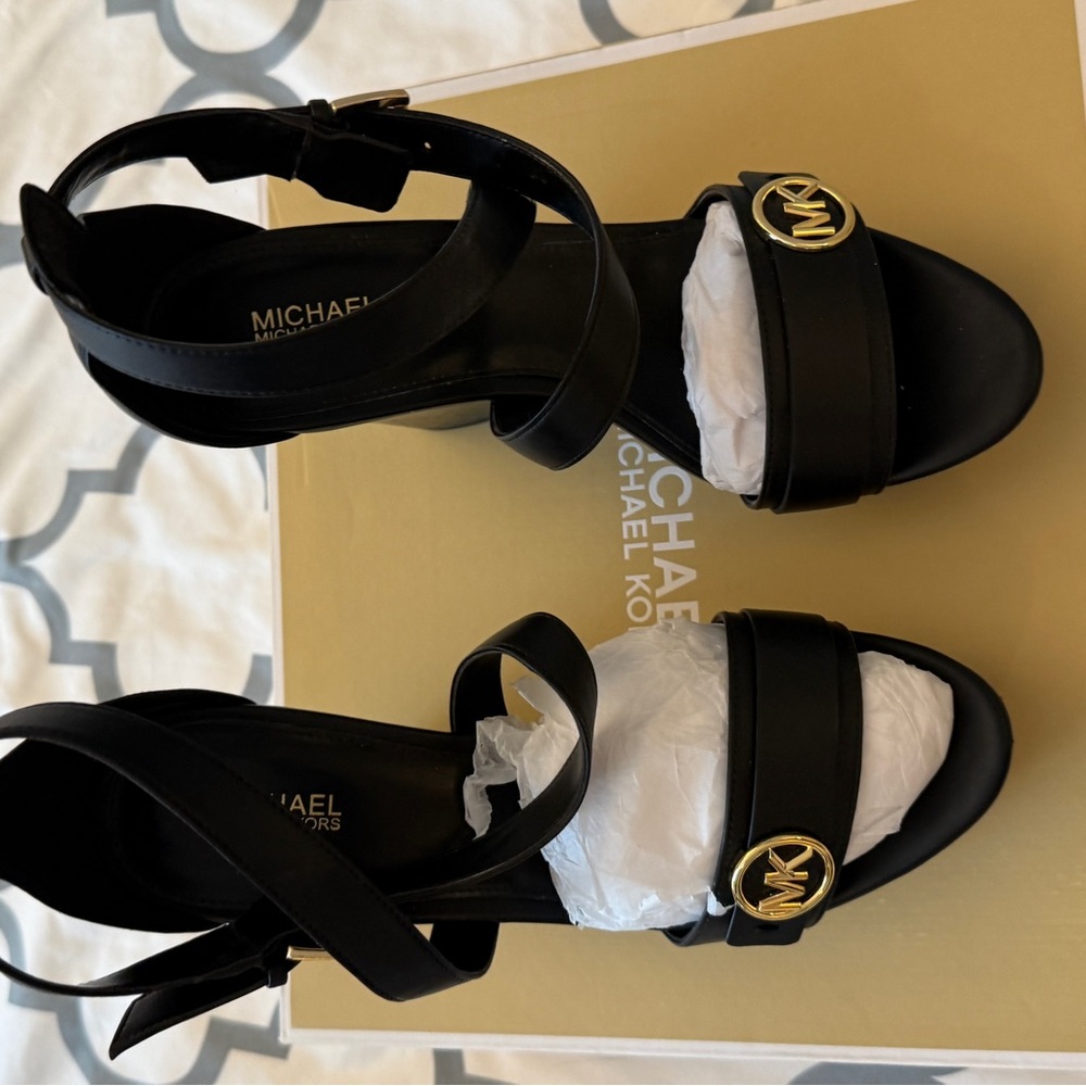 Michael Kors Black Wedge Sandals size 9 NIB - Picture 3 of 6